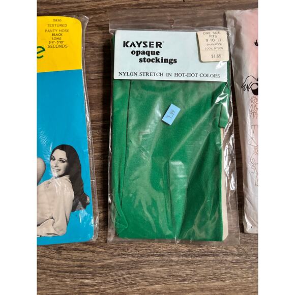 Vintage 1950s 60s 70s Nylon Pantyhose Stocking Lot of 3 Pairs Unopened - Picture 3 of 8